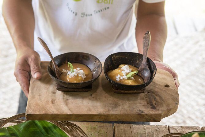 Small-Group Farm Tour & Balinese Cooking Class in Ubud with Kadek - Why the private-class feel works in a small group