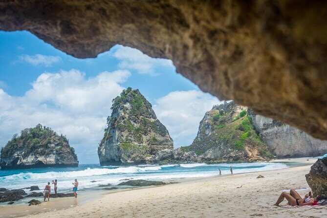 Snorkeling Adventure with East Nusa Penida Tour All Inclusive - Group size, boat sharing, and why your expectations should be flexible