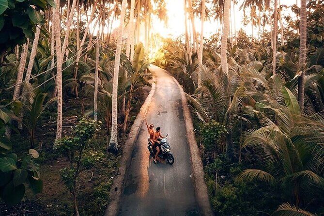 Solo Traveler in Nusa Penida - Crystal Bay: a clean-water reset for stop one