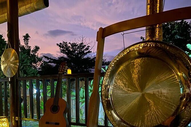 Sound Bath Healing Journey on the Island of Nusa Lembongan - Hammock option: how to get comfy and fully let go