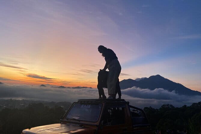 Sunrise + Jeep + Photographer - From Ubud Hotel Pickup to Bintang House Base Camp