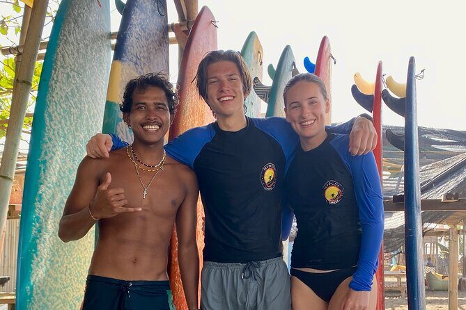 Surfing Lesson at Batu Bolong Beach in Canggu - Meeting point and timing: make it easy on yourself
