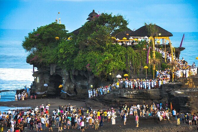 Tanah Lot and North Bali Tour: Scenic Journey - Jatiluwih Green Land: UNESCO terraces plus a lunch-with-views break