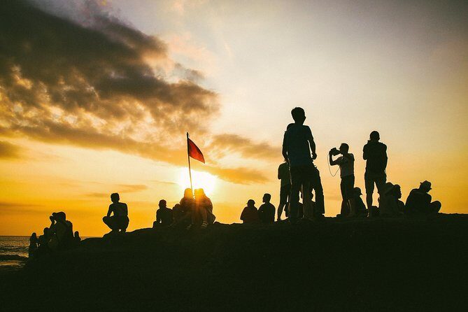 Tanah Lot Bali Temple Sunset Small Group Tour – Half Day - The main stop: Tanah Lot Temple grounds and the sunset view