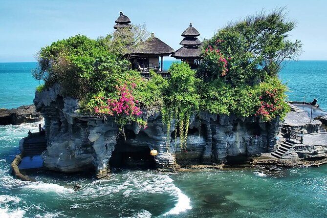 Tanah Lot Tour & North Bali Tour : All-Inclusive Best Experience - Tanah Lot Temple and Pura Batu Bolong: sea-rock drama