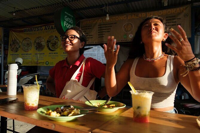 Taste & Explore Bali: Denpasar Street Food & Historic Sites - Jalan Gajah Mada: Where Babi Guling and Bakso Take Center Stage