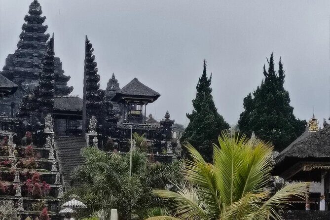 The Fantastic East Of Bali Private Guided Tour - Tukad Cepung Waterfall: Walking Into the Cave Effect