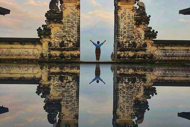 The Gates of Heaven Lempuyang Tours All Inclusive - Tirta Gangga Water Palace: A Calm Change of Pace