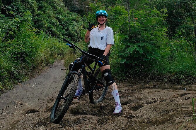 The Volcano Trail – Epic Volcano Cycling Adventure - Lunch and the pacing: getting a real break
