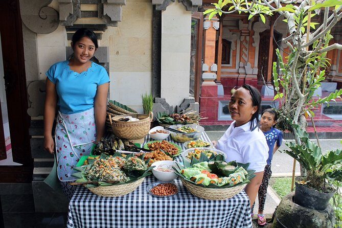 Traditional Balinese Home Dining Experience in Ubud with Putu - A Private Balinese Home Meal in Ubud, Hosted by Putu