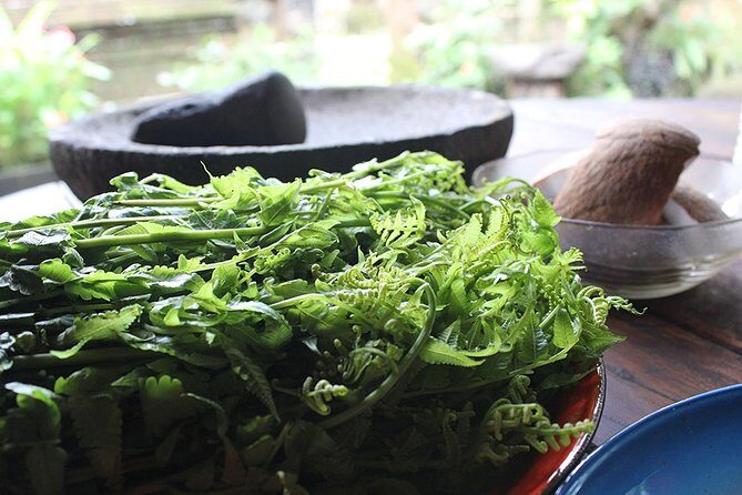 Traditional Balinese Meal in Ubud in Dewa's Family Village Home - Practical tips to get the most from the evening