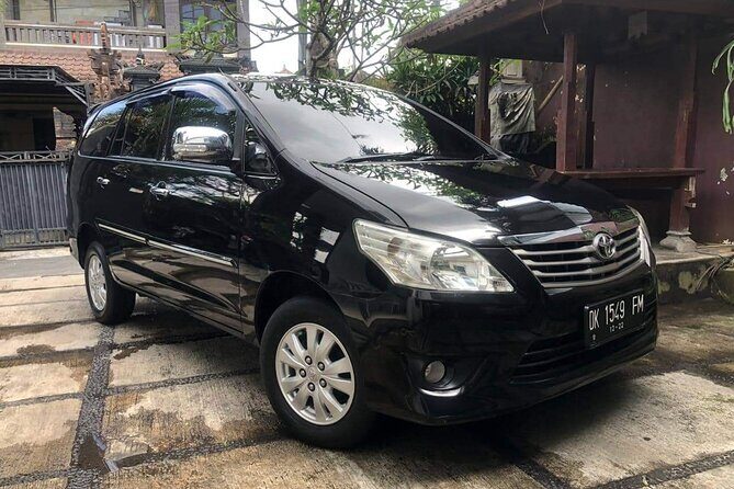 Ubud Airport Transfer Private All Inclusive - Meeting your driver fast: the name sign and the details you must send