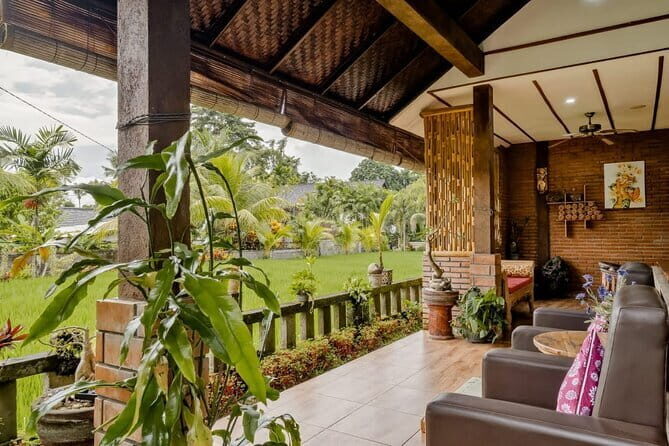 Ubud Balinese Massage Scrub And Flower Bath Experience - The Balinese scrub and cleansing paste: what you’ll feel