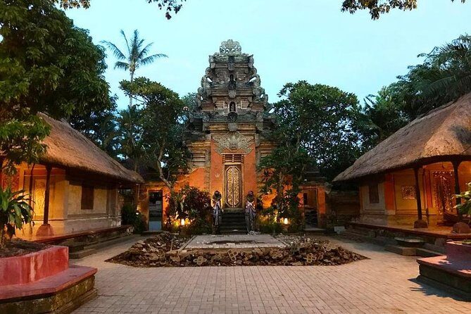 Ubud City Tour I: Monkey Forest, Ubud Palace, Art Market, and Waterfall - Private hotel pickup and the reality of Ubud traffic
