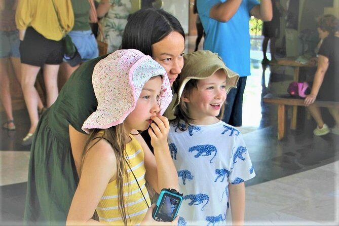 Ubud Experience | Full Day Private Tour in Ubud | FREE WIFI - Sacred Monkey Forest Sanctuary: shade, temples, and 700-plus reasons to pay attention
