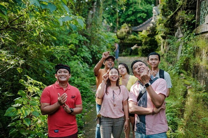 Ubud Guided Walking Tour - Stop 1: Gunung Lebah Temple and the arrival of Hinduism