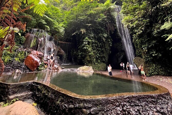 Ubud Hidden Gems Waterfalls and Private tour - Timing, rain or shine, and the stairs reality