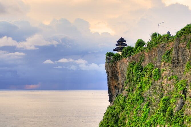 Ubud Jungle Swing - Monkey Forest - Water Temple - Waterfall - Tirta Empul Temple: a Balinese water temple near Tampaksiring