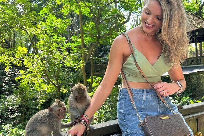 Ubud Monkey Forest, Rice Terrace & Tirta Empul Temple Tour - Tirta Empul Temple: water purification and respectful observation