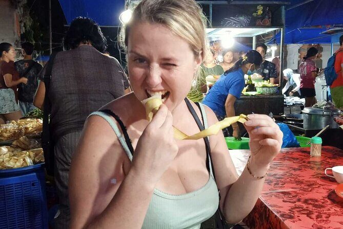 Ubud Night Traditional Market Food Tour - Tackling Spice: The Guide Tunes the Food to You