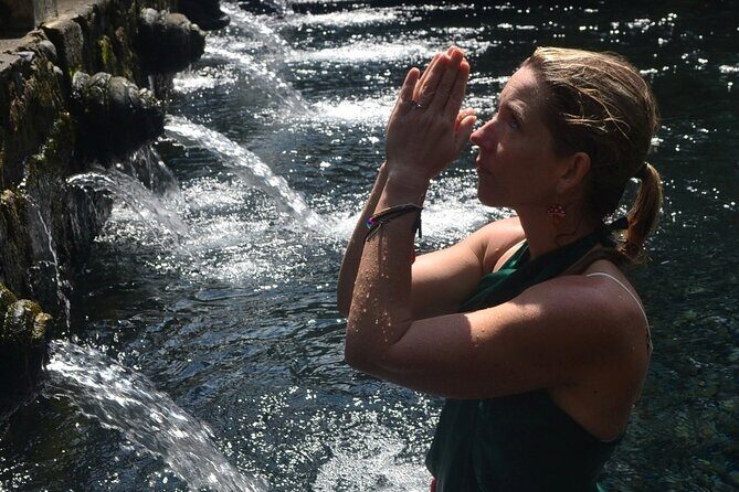 Ubud : Rice Terrace, water Temple and Waterfalls Private tour - Tibumana Waterfall: Iconic Falls and the Most Footwork