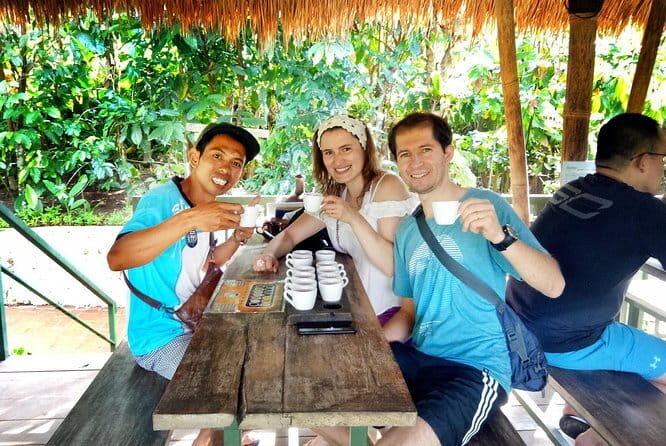 Ubud Sunset Mixology Tour by TikiBus - What the route feels like: Palace, Market & plaza, Monkey forest, temples