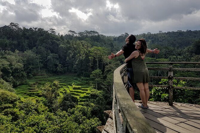 UBUD : Temple and Waterfall All Inclusive Day Tour - Tirta Empul Temple: Sacred Pool Cleansing and Etiquette