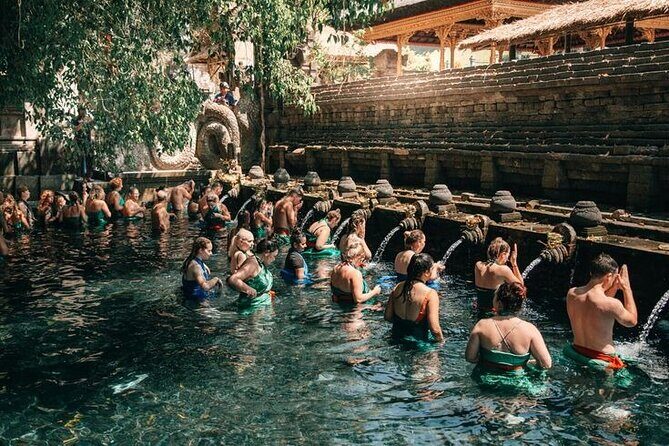 Ubud Tirta Empul Temple Tour with Purification Experience - Why Tirta Empul works so well with a local guide