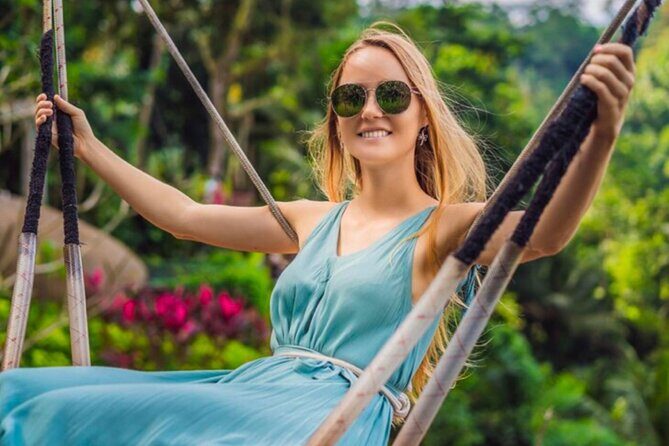Ubud Tour with Monkey Forest Waterfalls Temples and More - Stop 1: Sacred Monkey Forest Sanctuary and the rules of staying calm