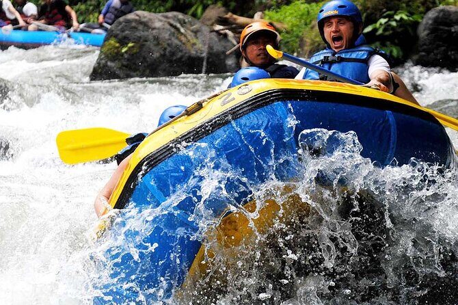 Ubud White Water Rafting with Waterfall and Lunch - Lunch buffet and showers: the recovery you actually need
