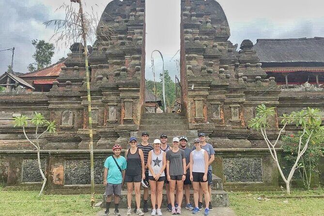 Ubud Wonderful Half Day Downhill Cycling Tour with Lunch - Balai Desa Pekraman Pukuh: starting with guidance, not guesswork