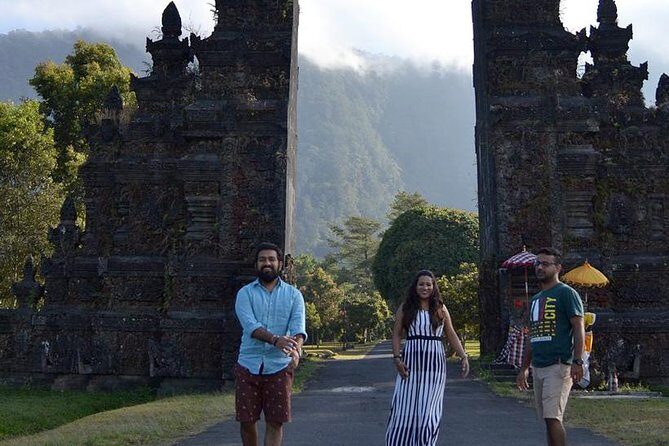 Ulun Danu Temple, Handara Gate, Wanagiri And Banyu Mala Waterfall - Timing, Getting Pickup, and How the Day Usually Flows