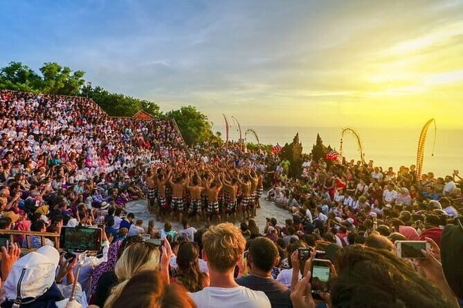 Uluwatu Kecak Tickets A Spectacular Show - Temple Time at Uluwatu: Timing, Views, and Monkey-Proof Tips