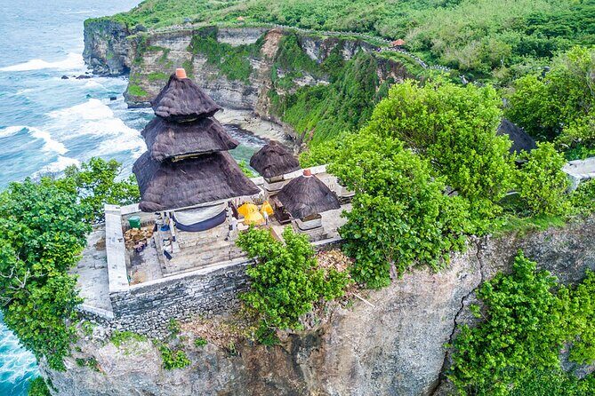 Uluwatu Temple Sunset and Kecak Fire Dance - The Kecak Fire Dance: Ramayana storytelling with hypnotic energy