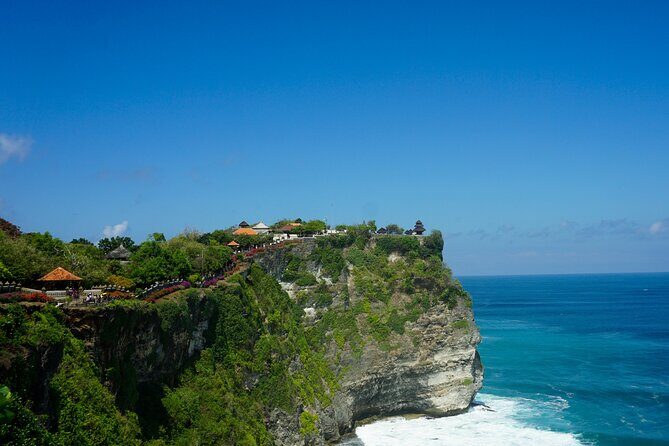 Uluwatu Temple Sunset and Kecak Fire Dance - Getting the best seat: why the “driver part” matters