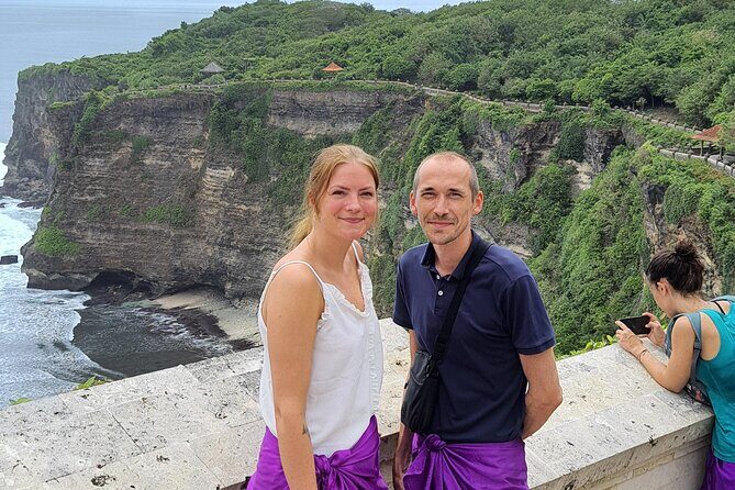 Uluwatu tour & Balinese kecak dance - Garuda Wisnu Kencana: Hindu Myth Meets Iconic Statues
