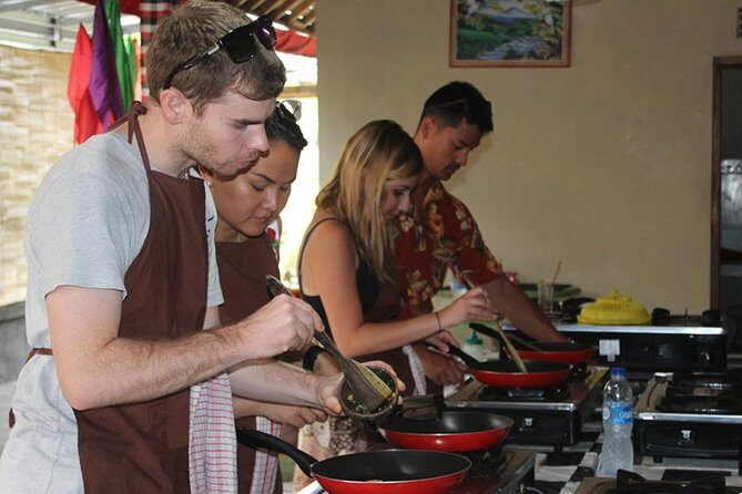 Vegetarian Ubud Cooking Class Bali - Where you start: meeting point and what it means for your day