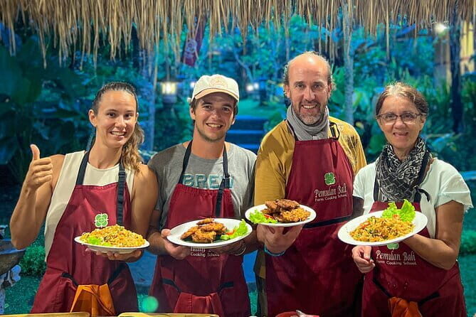 VIllage Firefly Night Tour - Ubud Bali - Organic Farm Walk: Seeing the Plants Behind Balinese Cooking